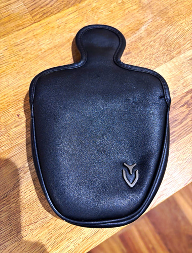 Vessel magnetic closure putter - closure,